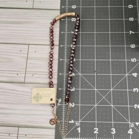 Jane Marie Topaz Natural Stone Beaded Necklace 16" - Picture 7 of 8